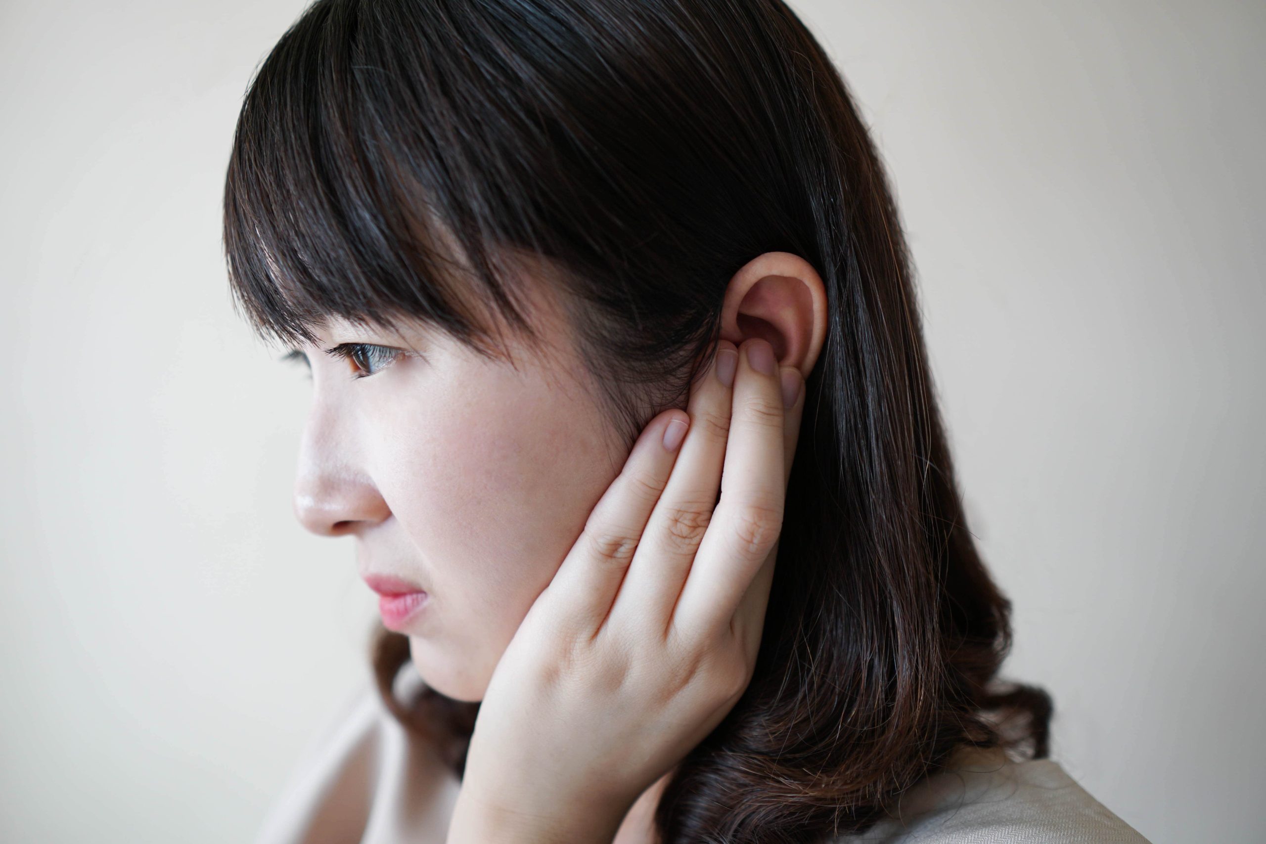 foreign object in ear scaled